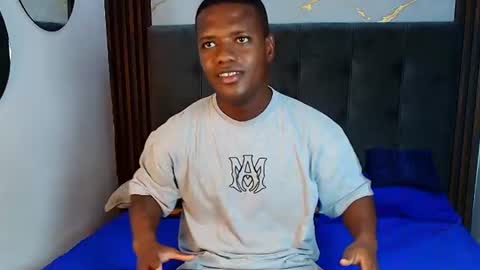 Alexis Fernandez online show from July 14, 9:42 pm