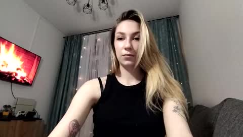 Your angel Alexis online show from January 31, 6:25 pm