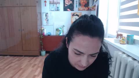 AlexisMillers online show from May 26, 1:06 pm