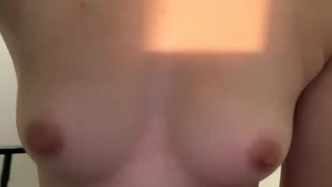 Snapshot of alexispaige06 chatting on October 3, 10:40 pm alexispaige06 online show from October 3, 10:40 pm