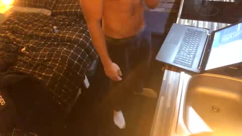 alexlive1 online show from October 18, 11:42 pm