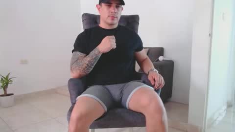 Maximuss online show from March 1, 6:00 pm