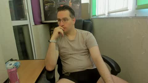 alexs9xtime online show from May 17, 1:20 pm