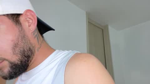 Alex online show from March 26, 1:33 am