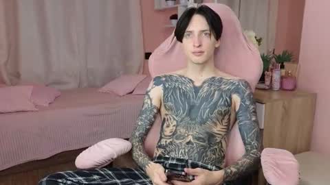 Alex online show from November 6, 12:19 pm