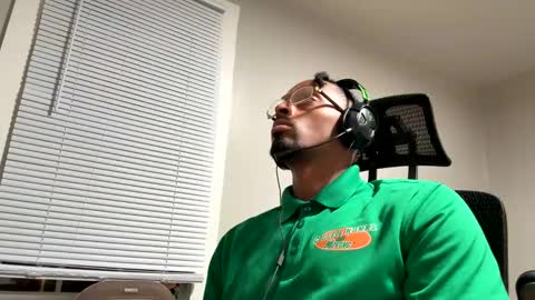 Snapshot of alfapipe23 chatting on October 11, 4:06 am alfapipe23 online show from October 11, 4:06 am