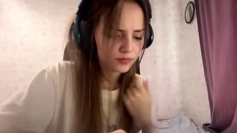 Alice online show from October 13, 8:27 am