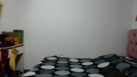 Alia      Anjali  online show from December 1, 12:03 pm