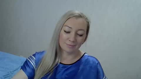 alice175 online show from April 29, 2:33 pm