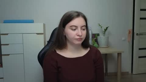 Alice online show from March 8, 2:10 pm