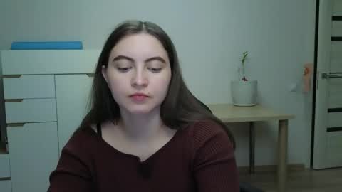 Alice online show from April 22, 7:21 pm