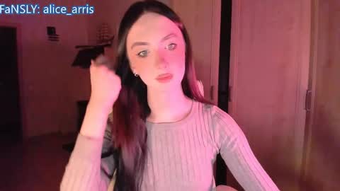 Alice Aris online show from April 20, 5:38 pm