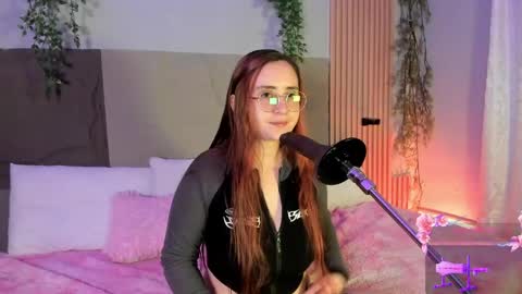 Mey online show from April 11, 3:27 pm