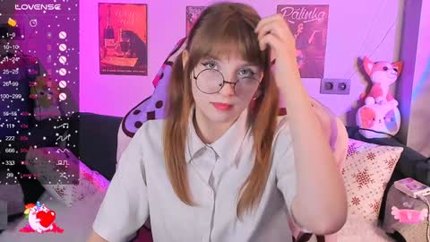 Snapshot of alice_langley chatting on December 4, 3:04 pm Alice 3 online show from December 4, 3:04 pm