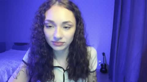 Alice online show from December 4, 11:54 am