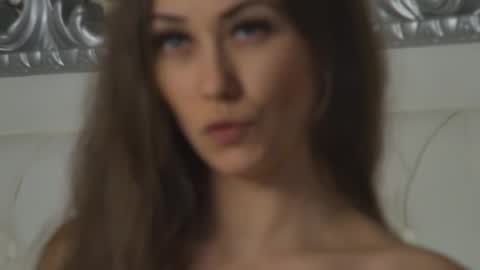 Snapshot of alice_munro chatting on October 30, 8:53 pm AliceMunro online show from October 30, 8:53 pm