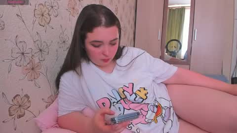 Alice online show from June 7, 11:37 am