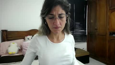 Alice shy online show from September 19, 11:25 am