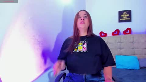 alice_summer1 online show from December 5, 7:18 am