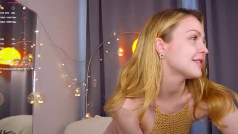 Alice  online show from June 22, 4:03 pm