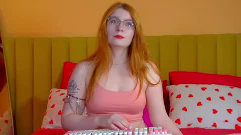 Alice online show from April 18, 7:18 pm