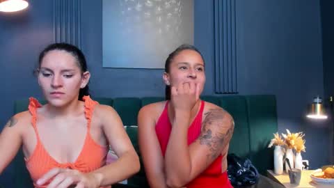 Snapshot of aliceandsia chatting on September 19, 3:21 am Alice and Asia online show from September 19, 3:21 am