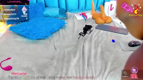 ALICE BENNET online show from March 7, 9:27 pm