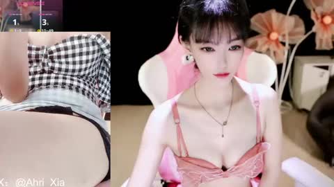 Alice online show from May 15, 11:51 am