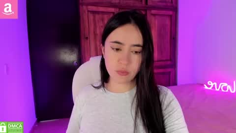 Aliceee  ..   97YP9VWGZHrefnav wishlist lists 1 online show from August 3, 8:37 pm