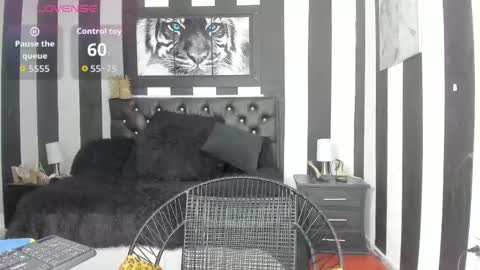 alicee_mature4 online show from November 18, 12:46 am