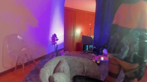 Alice online show from March 28, 6:31 pm