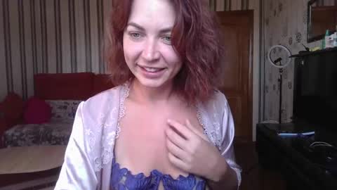 alicehoney_ online show from April 29, 6:51 am