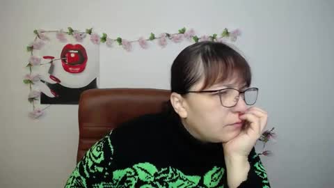 AliceInks online show from January 19, 7:07 am