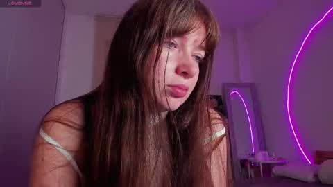 Alice 19 online show from November 17, 12:46 am