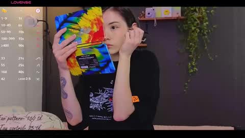 Alice  vacation  online show from February 14, 5:46 pm