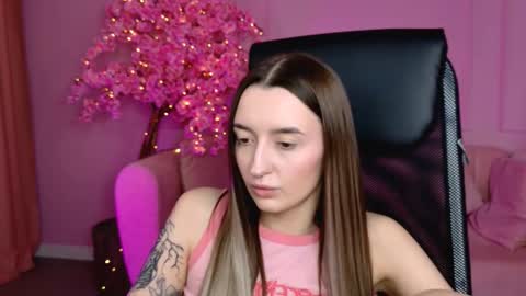 Alice online show from September 21, 1:26 pm