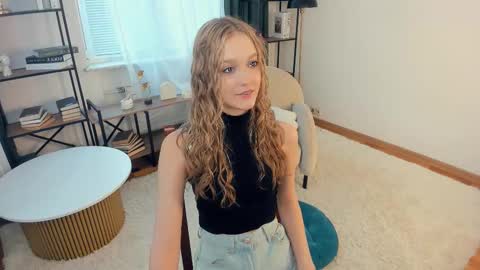 Serena online show from February 19, 9:41 am