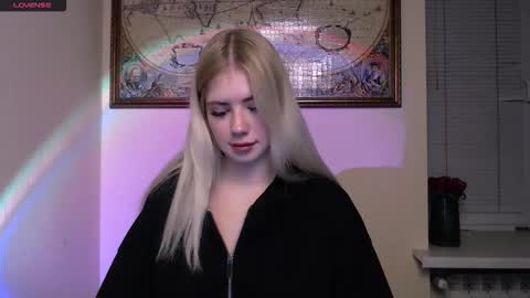 Alice online show from November 3, 7:42 am