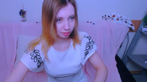 Alice online show from April 22, 11:06 am