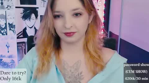 aliceriddle1 online show from December 21, 1:56 am