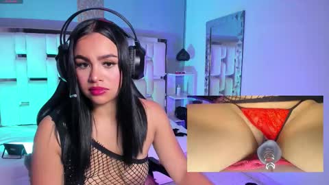 Alice online show from March 29, 2:08 pm