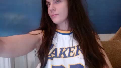 Snapshot of alicetailorrr chatting on October 19, 9:08 pm AliceTailorrr online show from October 19, 9:08 pm