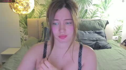 Alice online show from March 30, 7:03 pm