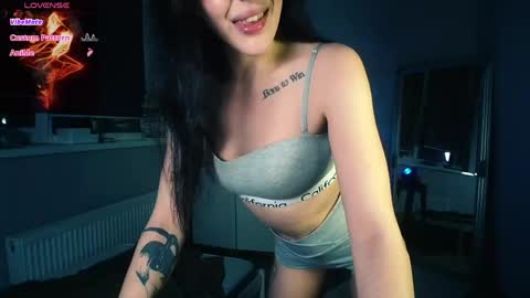 Alice online show from May 21, 11:22 pm