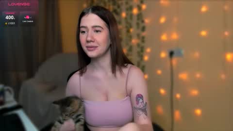 Alicia online show from November 3, 9:43 am