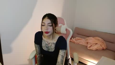 ALICIA  online show from May 26, 6:52 am