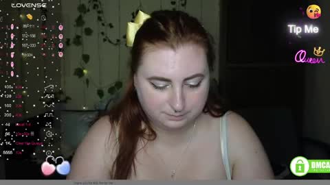 Alicia online show from May 22, 11:28 am