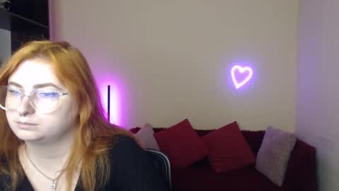 Alicia online show from November 19, 6:35 am