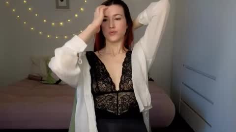 alicianoveli online show from March 9, 5:34 am