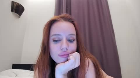 aliensi online show from November 24, 9:13 pm